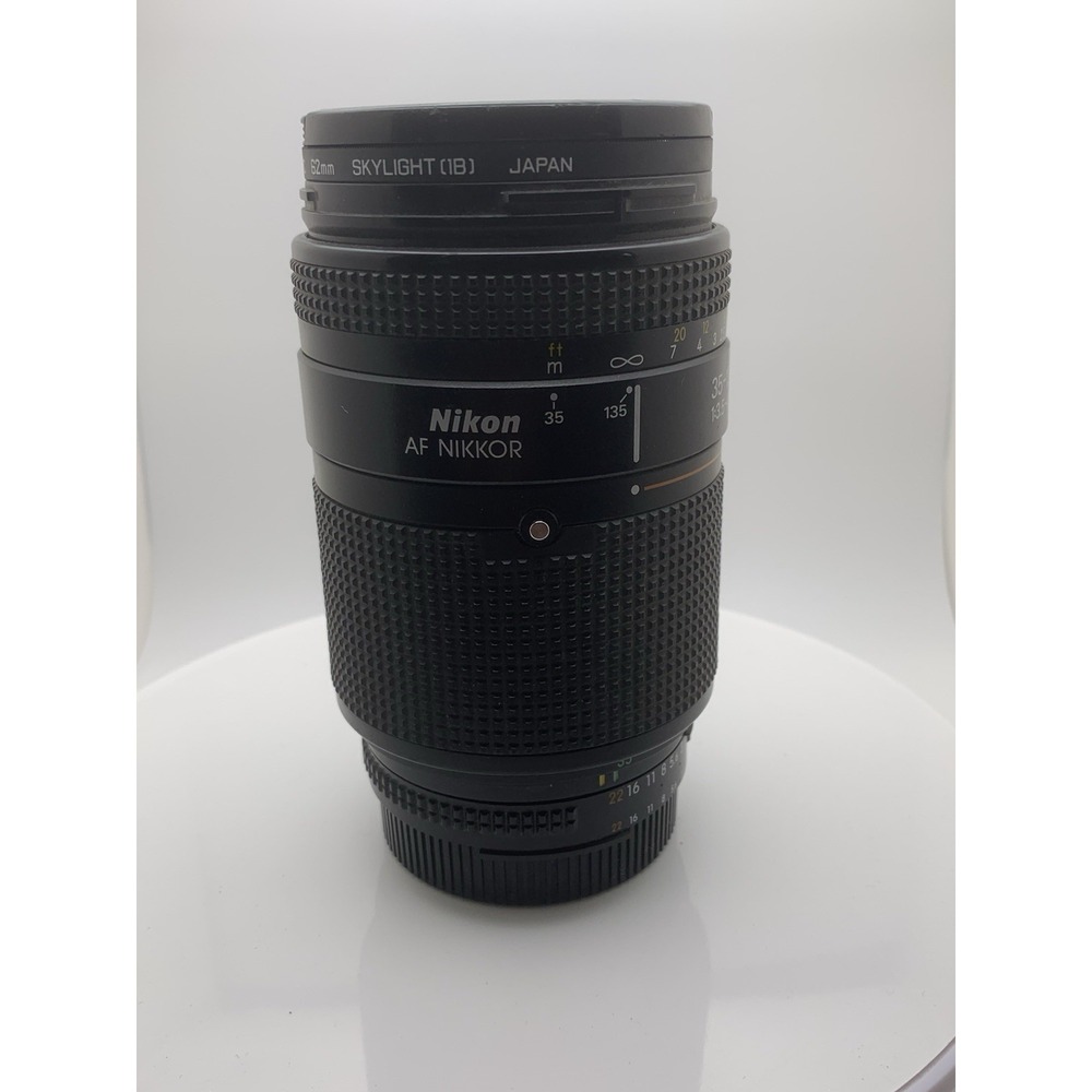 NIKON AF NIKKOR 35-135MM F/3.5-4.5 With Hoya HMC 62mm Skylight Untested